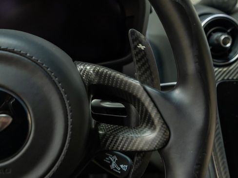 Used 2019 McLaren 570S Coupe RWD image 46