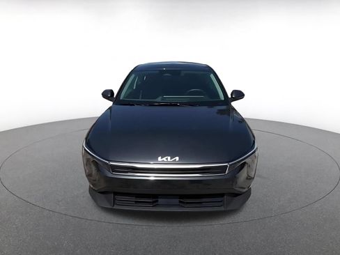 Used 2025 Kia K4 FWD image 7