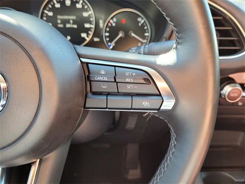 Used 2024 MAZDA MAZDA3 s image 30