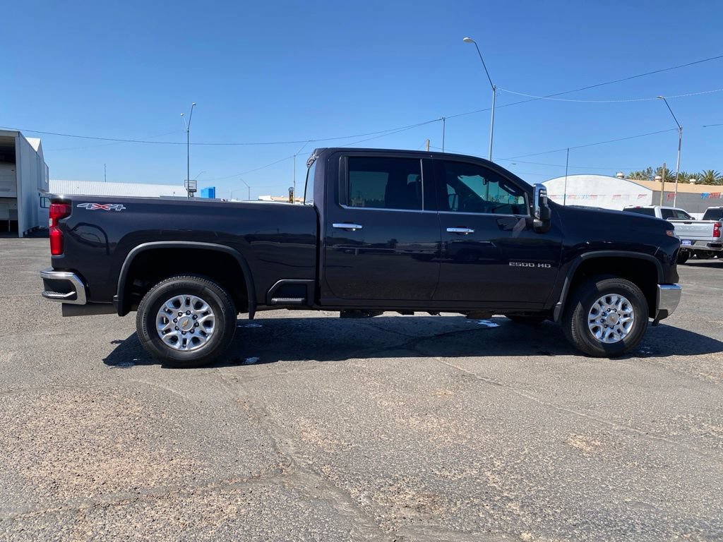 Used 2024 Chevrolet Silverado 2500 LTZ AWD/4WD image 5