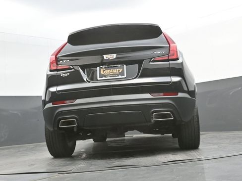 Used 2022 Cadillac XT4 Luxury w/ Cold Weather Package image 37