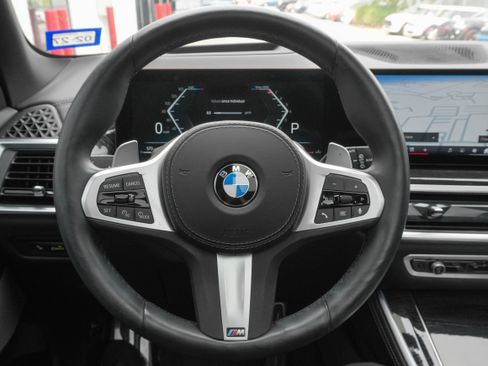Certified 2024 BMW X5 sDrive40i w/ M Sport Package RWD image 18