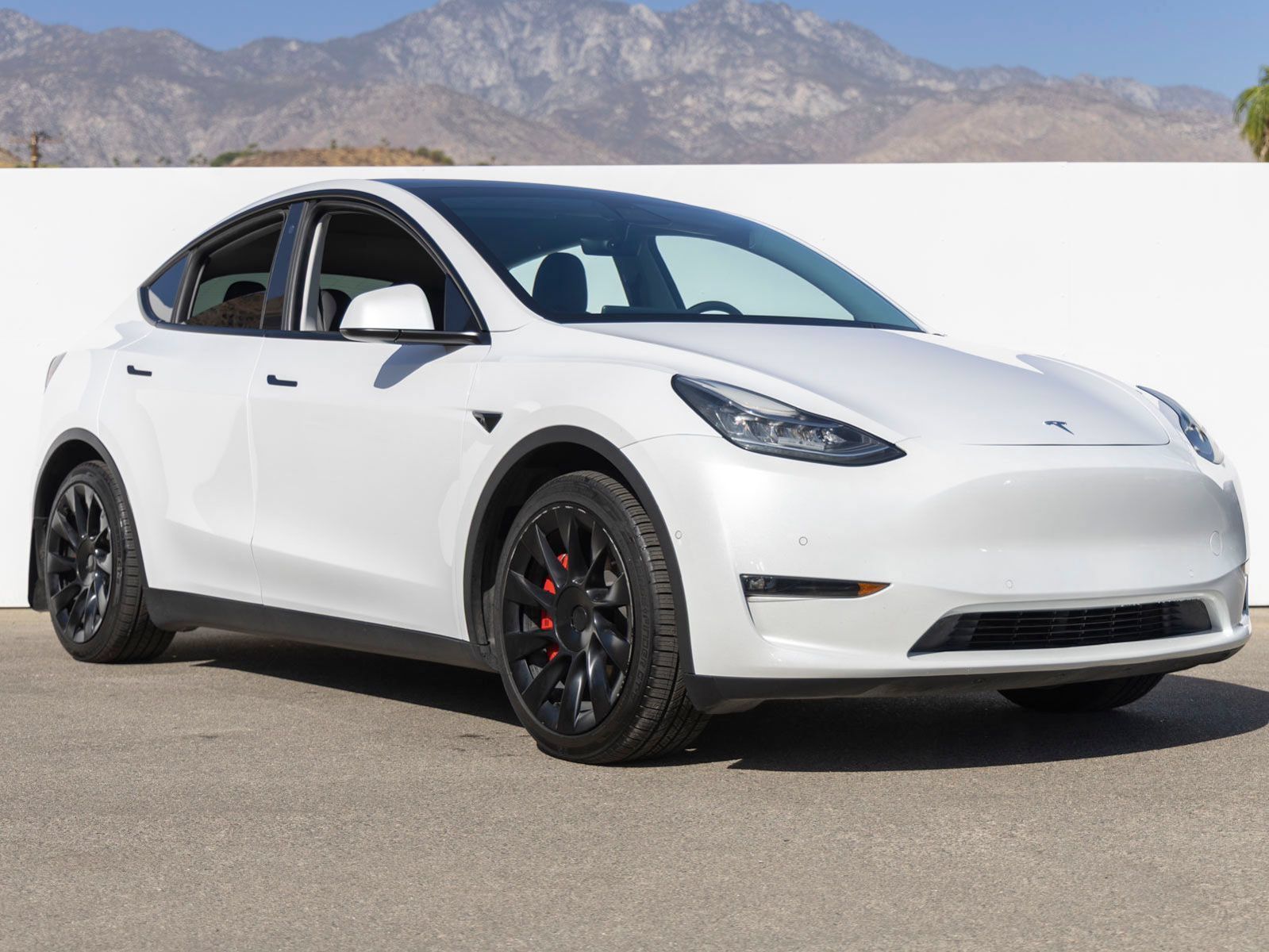 Used 2021 Tesla Model Y Long Range AWD/4WD image 8