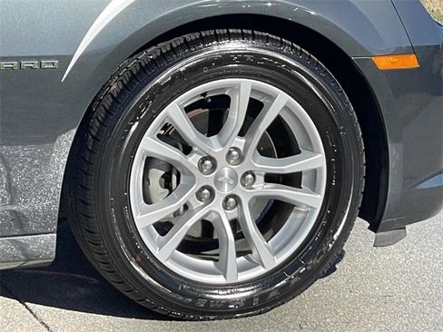 Used 2015 Chevrolet Camaro LT image 23
