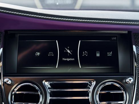 Used 2020 Rolls-Royce Wraith image 56