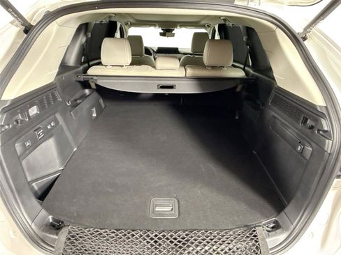 Certified 2025 MAZDA CX-70 Plug-In Hybrid w/ Premium Pkg image 39