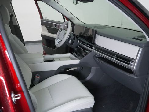 Used 2025 Hyundai Santa Fe SEL image 38