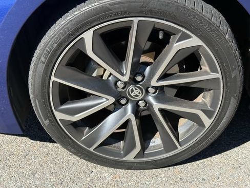 Used 2020 Toyota Corolla SE FWD image 16