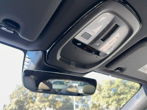 New 2026 Volvo XC60 B5 Core image 24