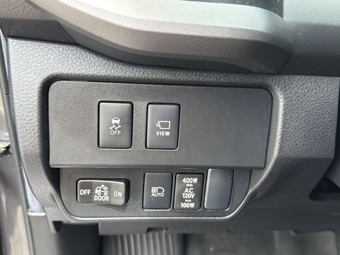 Used 2022 Toyota Tacoma TRD Pro AWD/4WD image 34