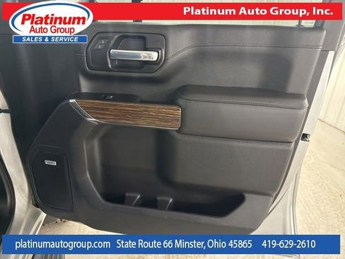 Used 2022 Chevrolet Silverado 2500 High Country w/ Technology Package AWD/4WD image 40