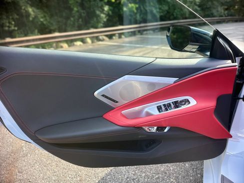 Used 2023 Chevrolet Corvette Stingray Preferred Conv w/ Battery Protection Package RWD image 19