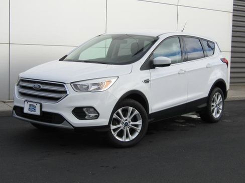 Certified 2019 Ford Escape SE image 27