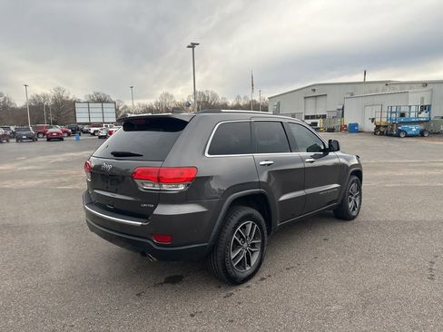 Used 2018 Jeep Grand Cherokee Limited image 3