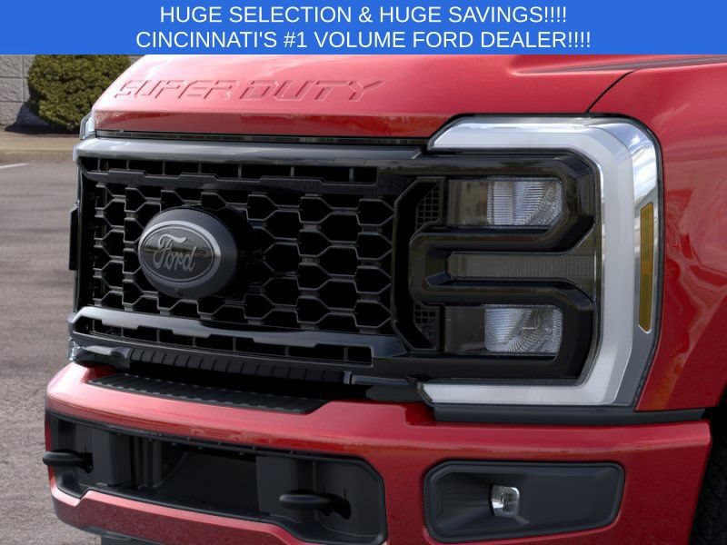 New 2026 Ford F250 XLT w/ XLT Premium Package AWD/4WD image 17