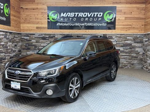 Used 2019 Subaru Outback 2.5i Limited AWD/4WD image 5