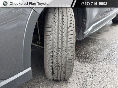 Used 2023 Subaru Ascent Onyx Edition AWD/4WD image 14