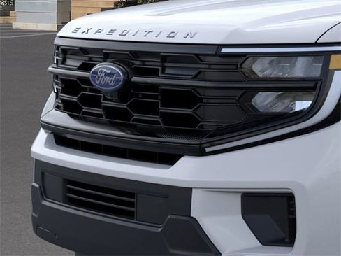 New 2026 Ford Expedition Max Active image 17