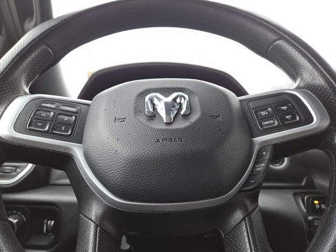 Used 2022 RAM 2500 Big Horn image 24