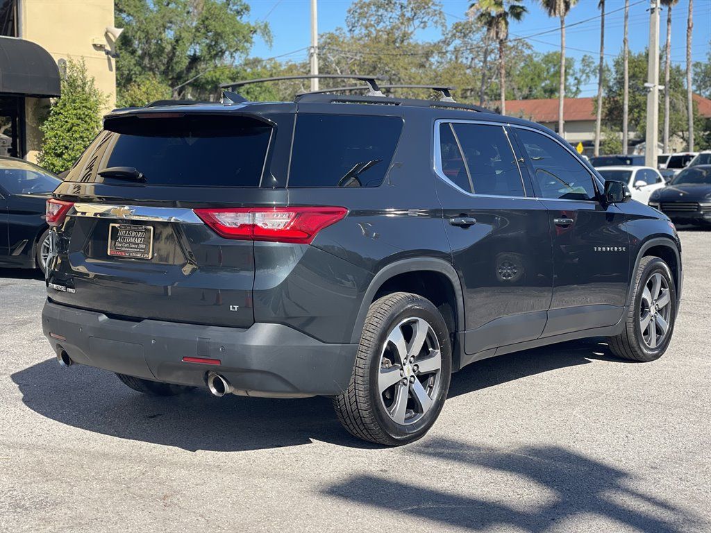 Used 2020 Chevrolet Traverse LT w/ LT Premium Package AWD/4WD image 23