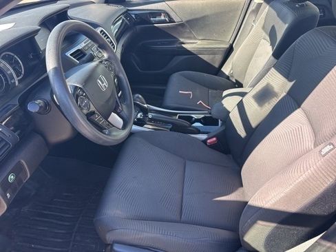 Used 2017 Honda Accord LX image 9