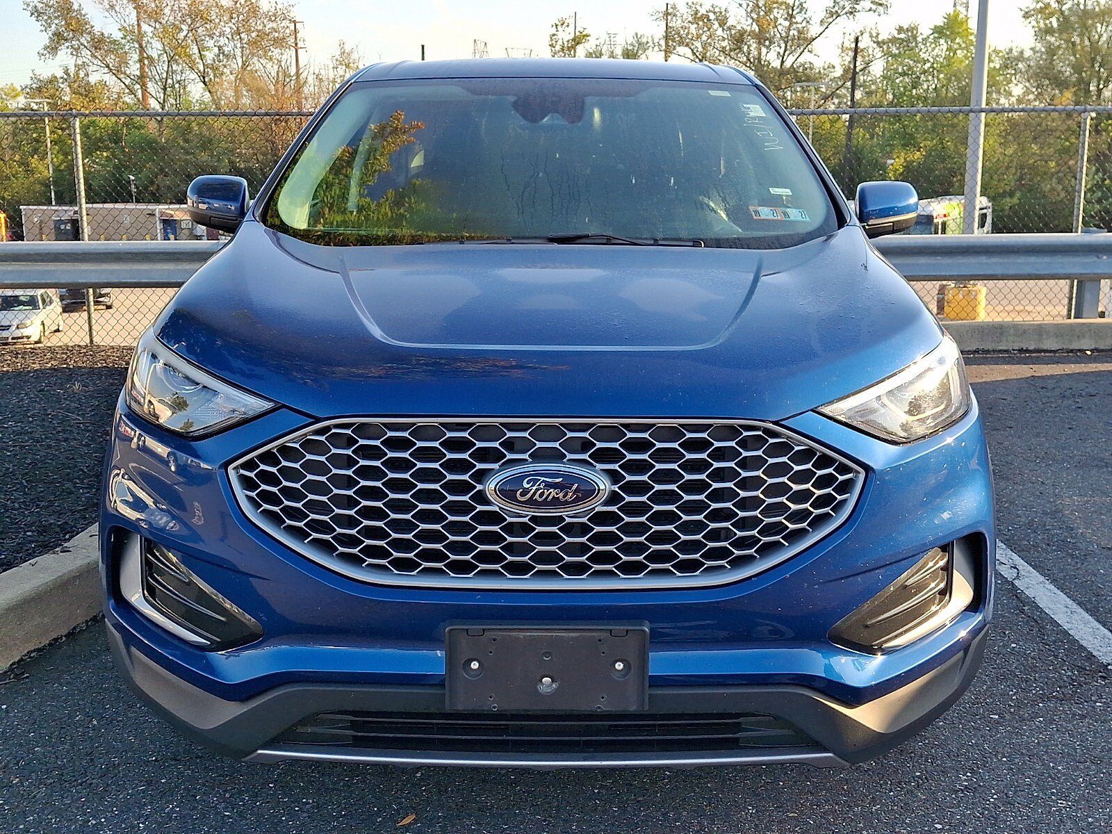 Used 2024 Ford Edge SEL AWD/4WD image 3