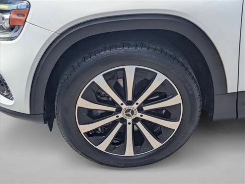 Certified 2021 Mercedes-Benz GLB 250 image 23