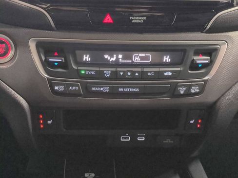 Used 2025 Honda Ridgeline RTL image 30