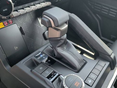 New 2026 Toyota Tacoma Limited AWD/4WD image 18