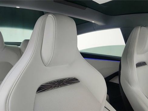 Used 2025 Tesla Model 3 Performance image 22