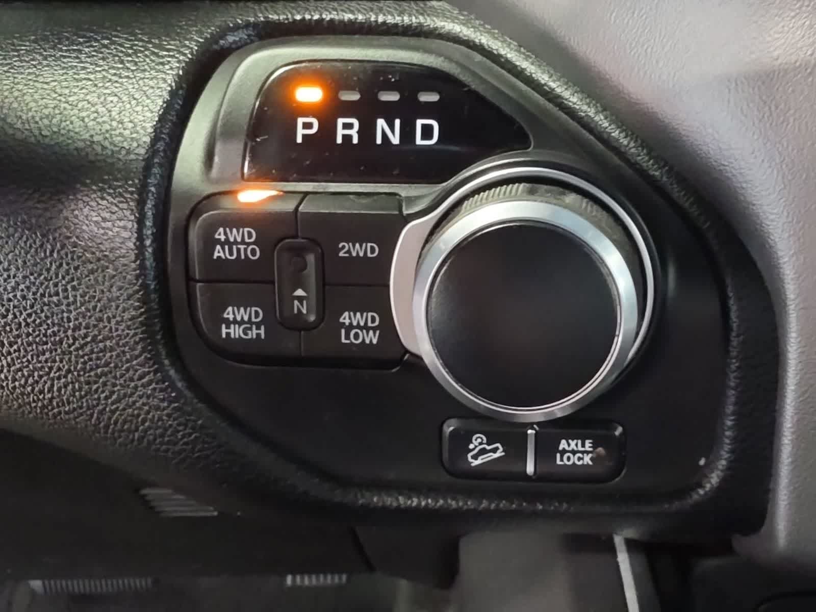 Used 2019 RAM 1500 Big Horn AWD/4WD image 25