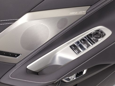 Used 2024 Chevrolet Corvette Stingray Preferred Conv w/ 2LT image 25