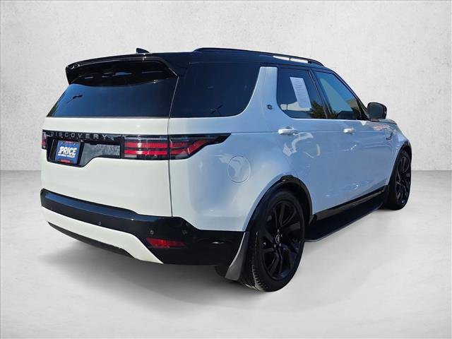 Used 2025 Land Rover Discovery Dynamic SE AWD/4WD image 5