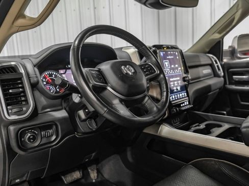 Used 2020 RAM 3500 Laramie image 15