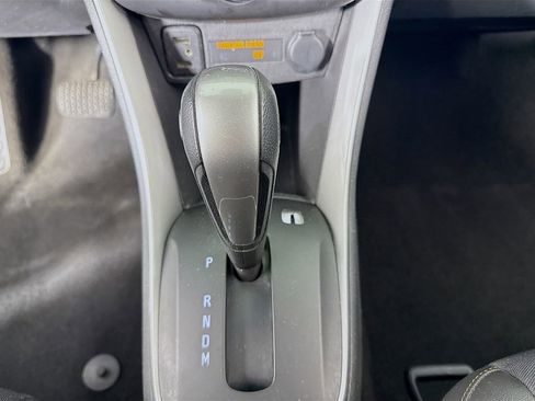 Used 2020 Chevrolet Trax LT w/ LT Convenience Package image 19