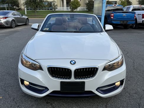 Used 2017 BMW 230i xDrive Convertible image 3