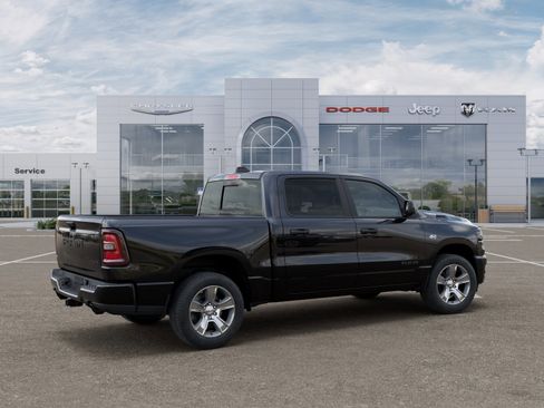 New 2026 RAM 1500 Express image 4