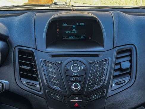 Used 2017 Ford Fiesta SE image 13