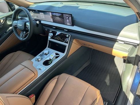 New 2026 Genesis GV80 2.5T Advanced image 18