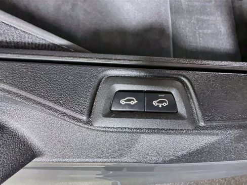 Used 2022 BMW X7 M50i AWD/4WD image 46