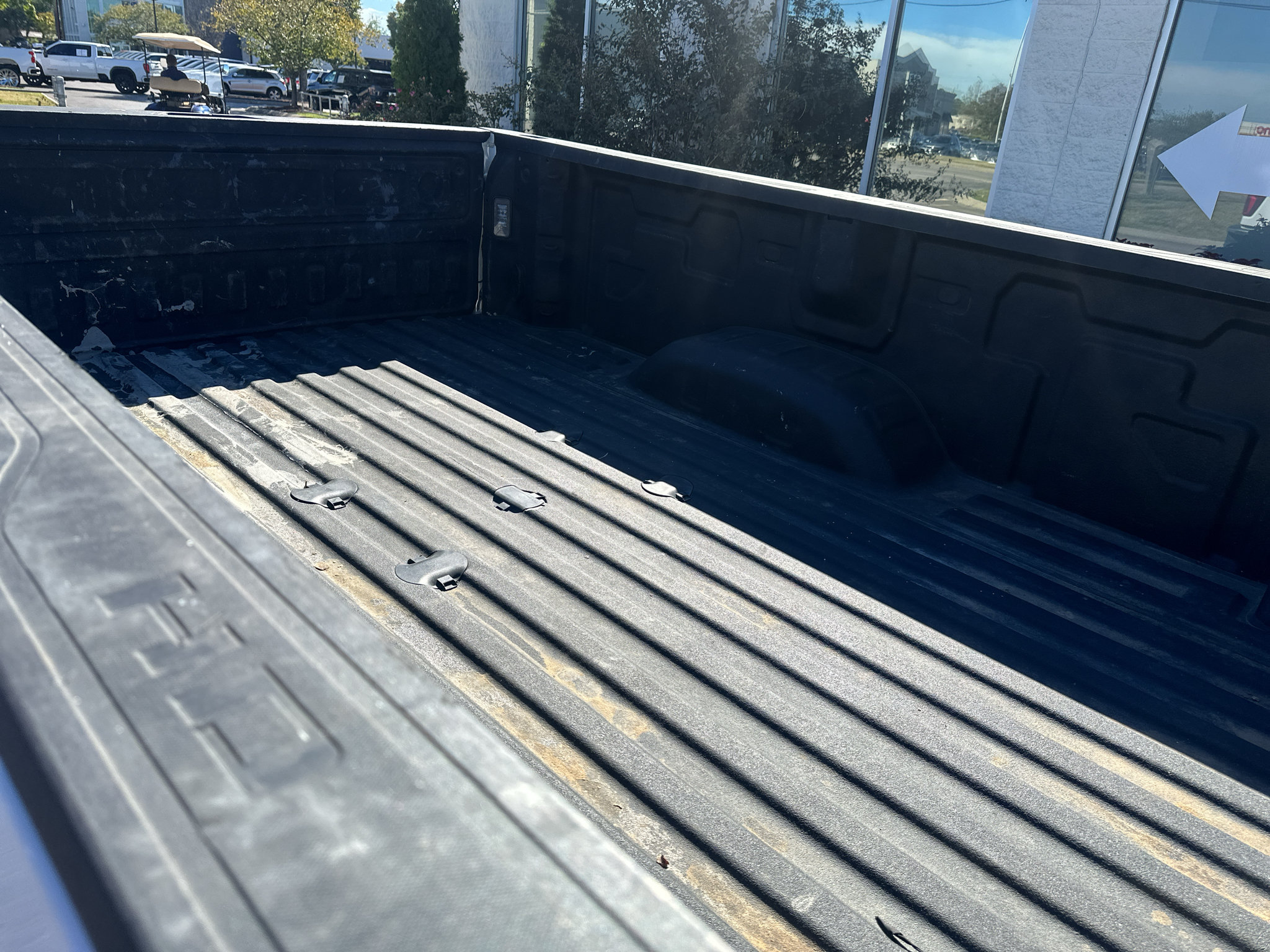 Used 2025 Chevrolet Silverado 3500 LT w/ Safety Package AWD/4WD image 15