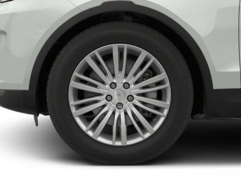 Used 2017 Land Rover Discovery First Edition image 11