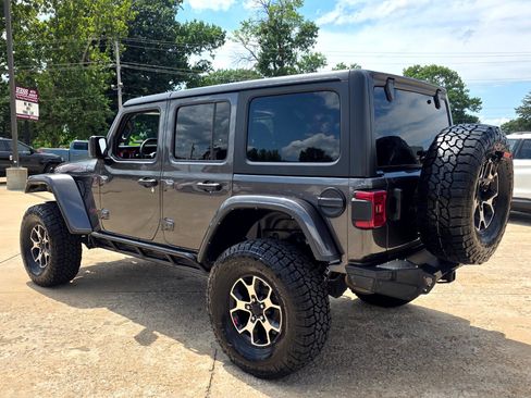 Used 2021 Jeep Wrangler Unlimited Rubicon image 16