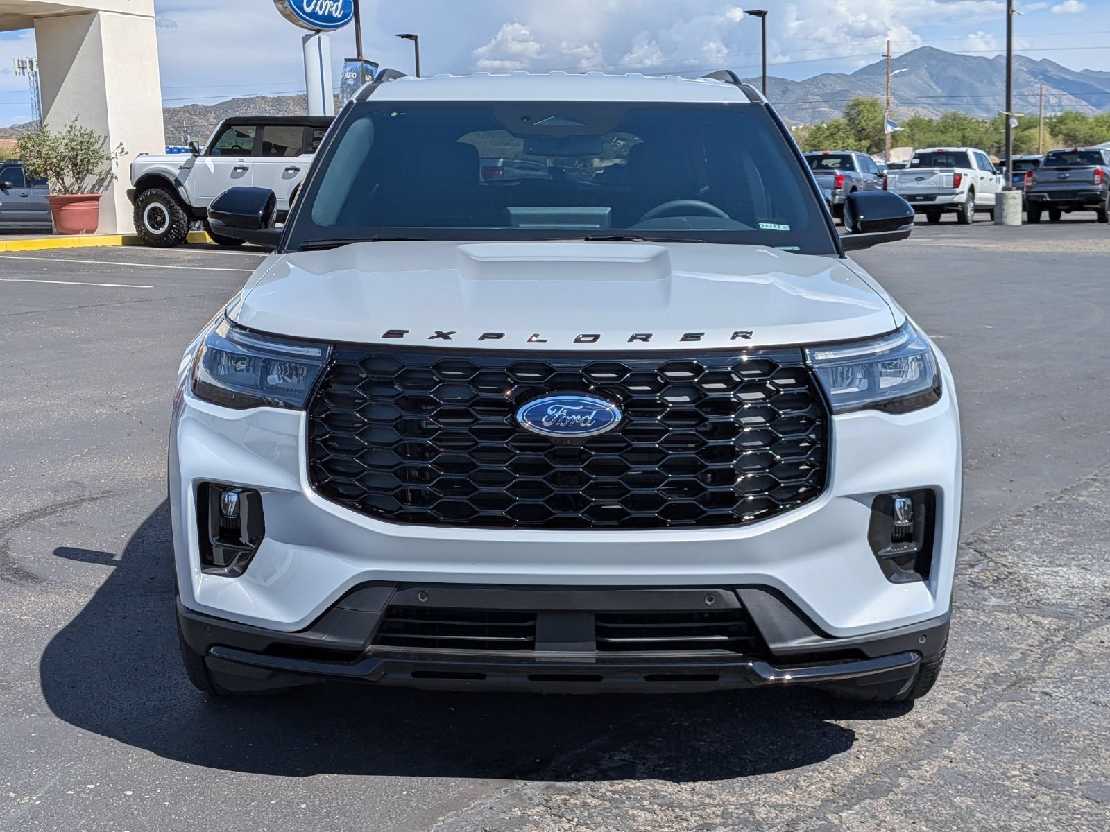 New 2026 Ford Explorer ST-Line w/ ST-Line Street Pack RWD image 2