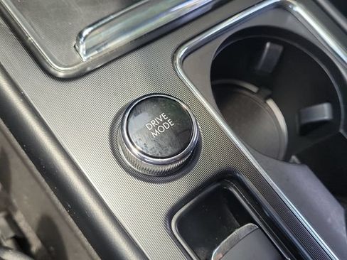 Certified 2025 Lincoln Corsair FWD image 25