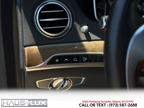 Used 2015 Mercedes-Benz S 550 4MATIC Sedan image 32
