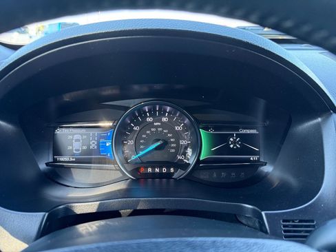 Used 2019 Ford Explorer XLT w/ Equipment Group 201A image 30