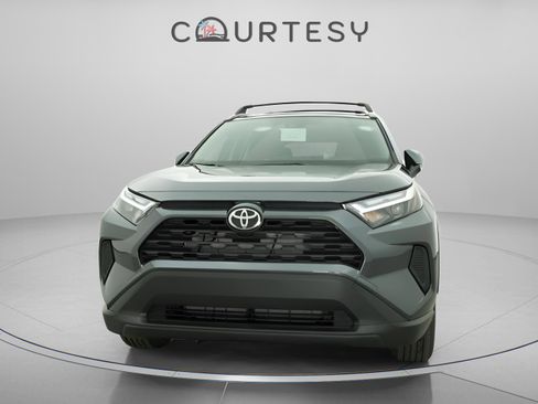 New 2025 Toyota RAV4 XLE image 20