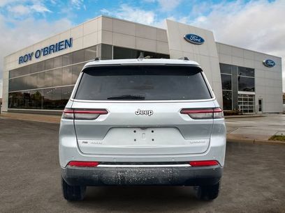 Used 2022 Jeep Grand Cherokee L Laredo w/ Luxury Tech Group I