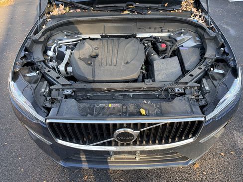 Certified 2023 Volvo XC60 B5 Core w/ Climate Package image 36